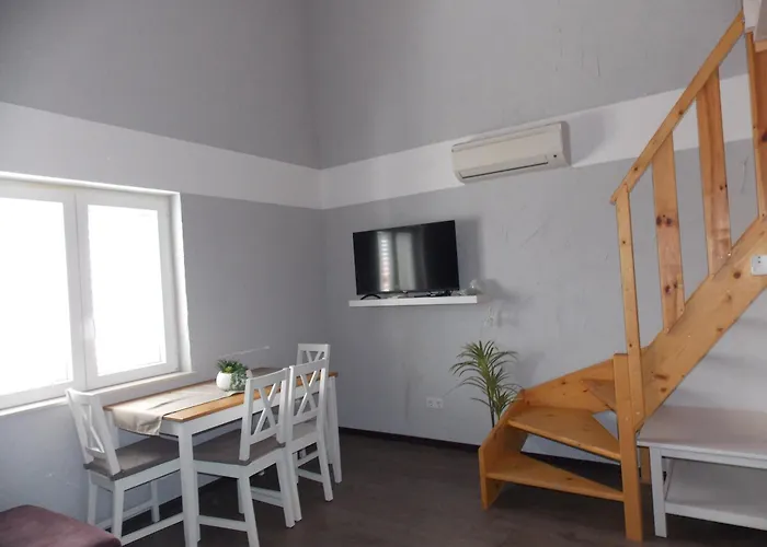 Relax Comfy Cozy Cavtat